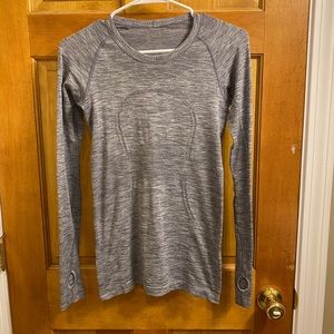Lululemon Swiftly Tech Long Sleeve Crew